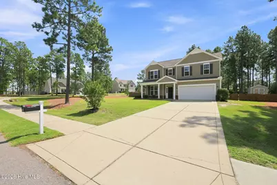 1105 Whitney Drive, Aberdeen, NC 28315 - Photo 5