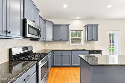 1105 Whitney Drive, Aberdeen, NC 28315 - Photo 15