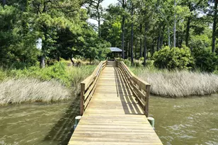 104 Queens Harbor Dr, Swansboro, NC 28584 - Photo 49