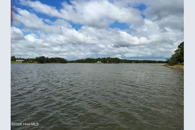 104 Queens Harbor Drive, Swansboro, NC 28584 - Photo 33