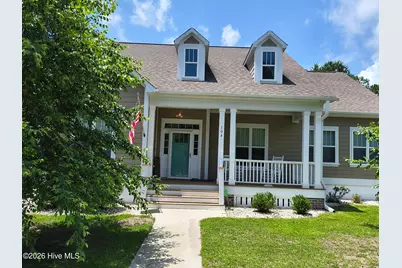 104 Queens Harbor Drive, Swansboro, NC 28584 - Photo 1
