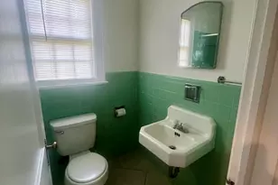 401 Bank St, Washington, NC 27889 - Photo 11