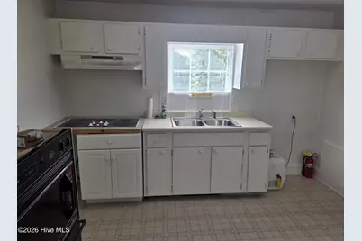 321 McDonald Avenue, Hamlet, NC 28345 - Photo 23