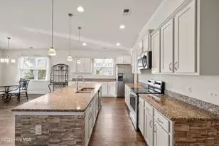 455 Cornflower St, Calabash, NC 28467 - Photo 9
