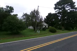 2862 E White Pond Rd, Fairmont, NC 28340 - Photo 19