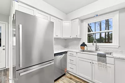 1000 Hedrick Boulevard, Morehead City, NC 28557 - Photo 13