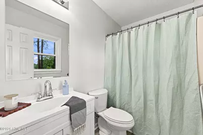 1000 Hedrick Boulevard, Morehead City, NC 28557 - Photo 23