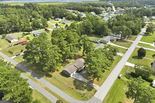 1000 Hedrick Blvd, Morehead City, NC 28557 - Photo 3