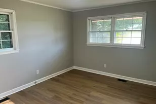 10818 Old Lumberton Rd, Evergreen, NC 28438 - Photo 13