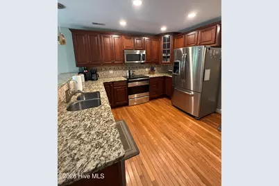 303 Oakmont Drive, Hampstead, NC 28443 - Photo 7