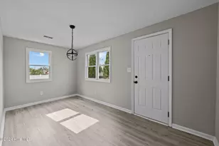 517 W 7th St, Washington, NC 27889 - Photo 25