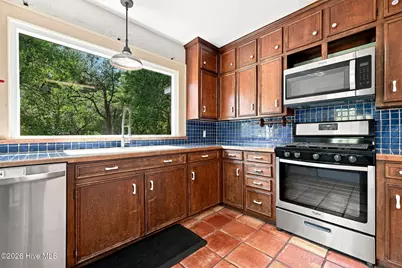 2503 E 5th Street, Greenville, NC 27858 - Photo 15