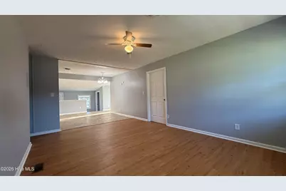 105 Yorkshire Drive, Jacksonville, NC 28546 - Photo 7