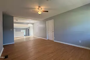105 Yorkshire Dr, Jacksonville, NC 28546 - Photo 7