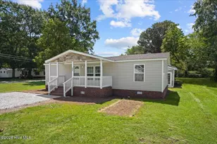 208 E Boundary St, La Grange, NC 28551 - Photo 3