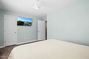 8821 Janell Ct, Emerald Isle, NC 28594 - Photo 17