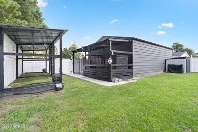 219 Oakwood Heights Drive, Lumberton, NC 28358 - Photo 43