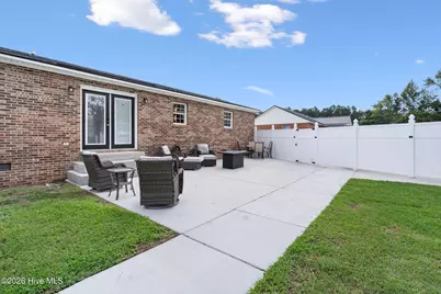 219 Oakwood Heights Drive, Lumberton, NC 28358 - Photo 37