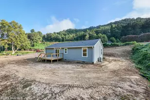 27 Betty Sue Deyton Rd, Robbinsville, NC 28771 - Photo 7