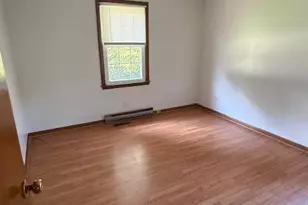 704 W 3rd St, Washington, NC 27889 - Photo 9