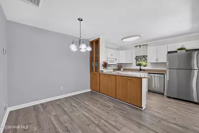 2008 Albert Circle, Wilmington, NC 28403 - Photo 9