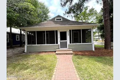 380 N Leak Street, Southern Pines, NC 28387 - Photo 1