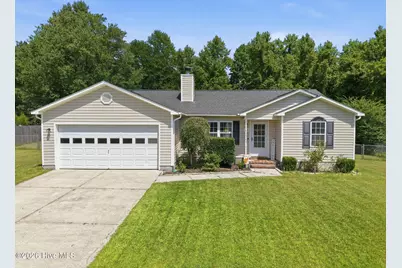 112 Ellen Court, Jacksonville, NC 28540 - Photo 3