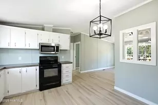 101 Larch Ct, Hubert, NC 28539 - Photo 11