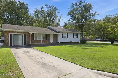100 Pearl Drive, Greenville, NC 27834 - Photo 9