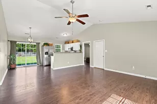 238 Sweet Gum Ln, Richlands, NC 28574 - Photo 9