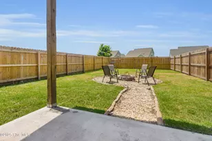 139 Pasture Ln, Swansboro, NC 28584 - Photo 11