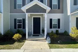 105 W Murrow Ln, Jacksonville, NC 28546 - Photo 1