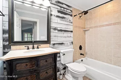 210 Hawthorne Lane W #5b, Wilson, NC 27893 - Photo 23