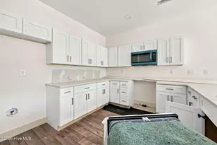 101 Hillside Dr, Washington, NC 27889 - Photo 9