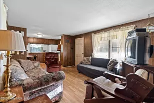 676 Sea Wind Ct SW, Supply, NC 28462 - Photo 5