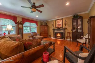 622 Tarheel W Dr, Murphy, NC 28906 - Photo 5