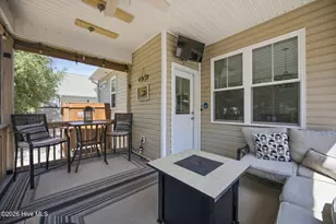 215 NE 54th St, Oak Island, NC 28465 - Photo 33