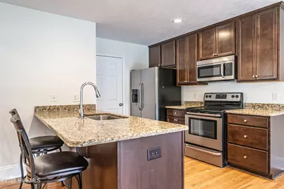 540 W Connecticut Avenue, Southern Pines, NC 28387 - Photo 5