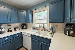 135 NE 34th St, Oak Island, NC 28465 - Photo 11
