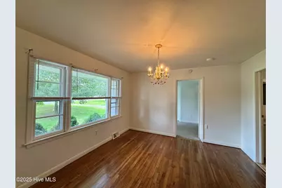 218 Edgewood Drive, Jacksonville, NC 28546 - Photo 3