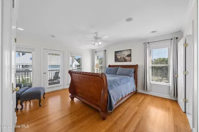 1001 Waterview Place, Carolina Beach, NC 28428 - Photo 15