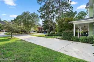 3624 Gleneagle Dr, Southport, NC 28461 - Photo 9
