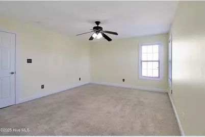614 Stagecoach Drive, Jacksonville, NC 28546 - Photo 25