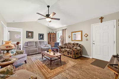 113 Crosswinds Drive, Selma, NC 27576 - Photo 5