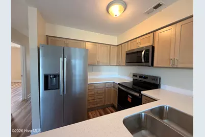 1800 Bay Street, Morehead City, NC 28557 - Photo 7