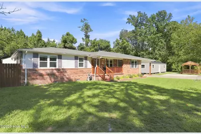 189 Country Club Road, Sneads Ferry, NC 28460 - Photo 5