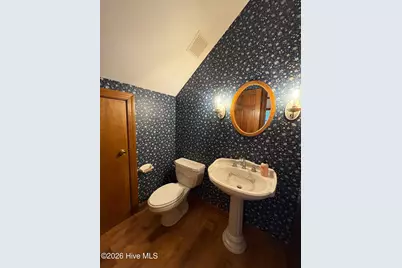 916 Dorset Way, Trent Woods, NC 28562 - Photo 9