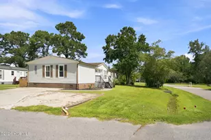 900 Lighthouse Ct, Hampstead, NC 28443 - Photo 43