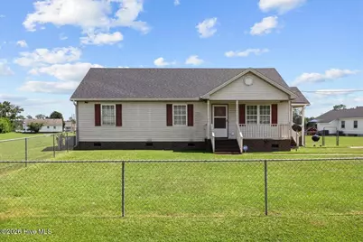 7032 Kingswood Circle, Stantonsburg, NC 27883 - Photo 1