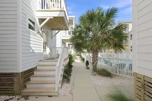 107 W Bogue Blvd, Atlantic Beach, NC 28512 - Photo 29